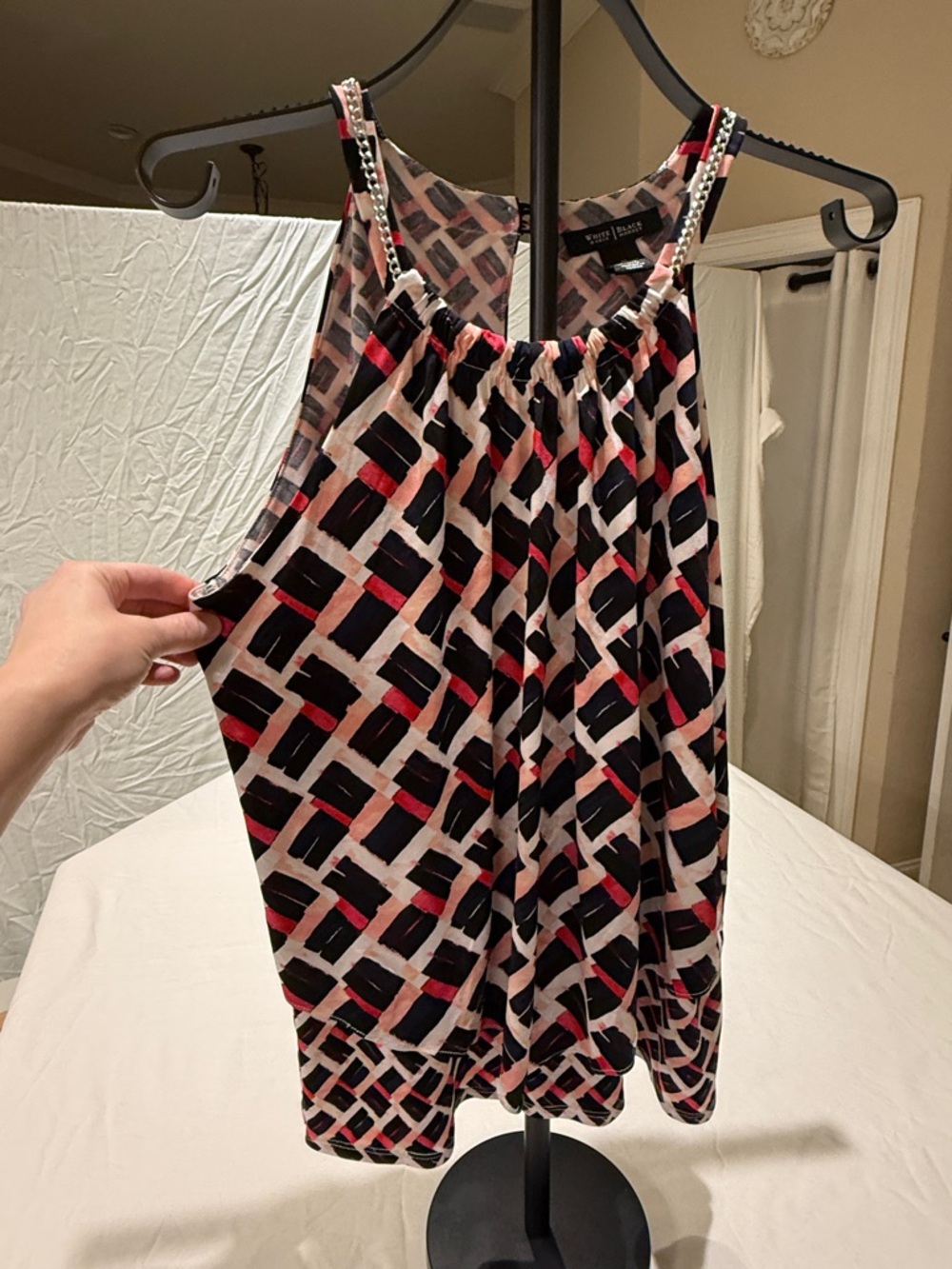 White House Black Market Navy, Cream & Coral Geometric Sleeveless Top